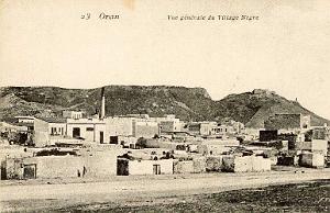 CA a- 010- Village negre